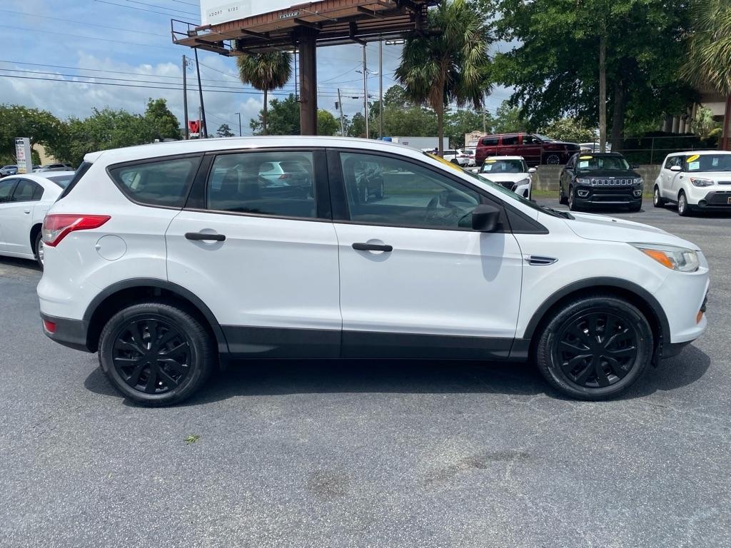 Ford Escape  2014