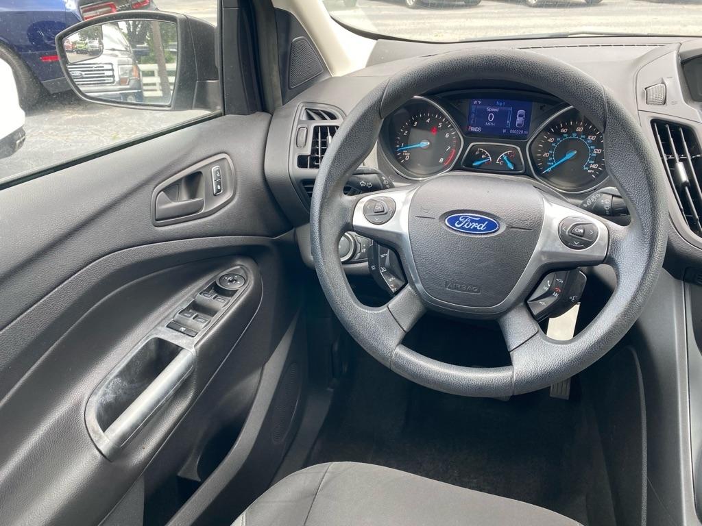 Ford Escape  2014