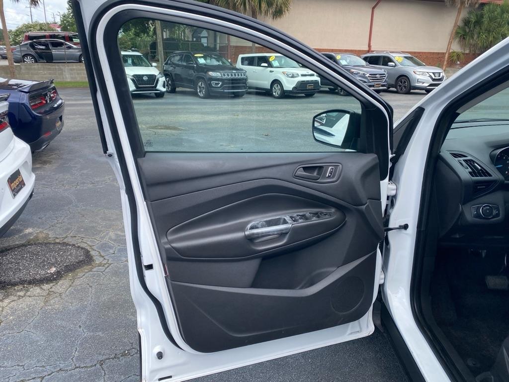 Ford Escape  2014