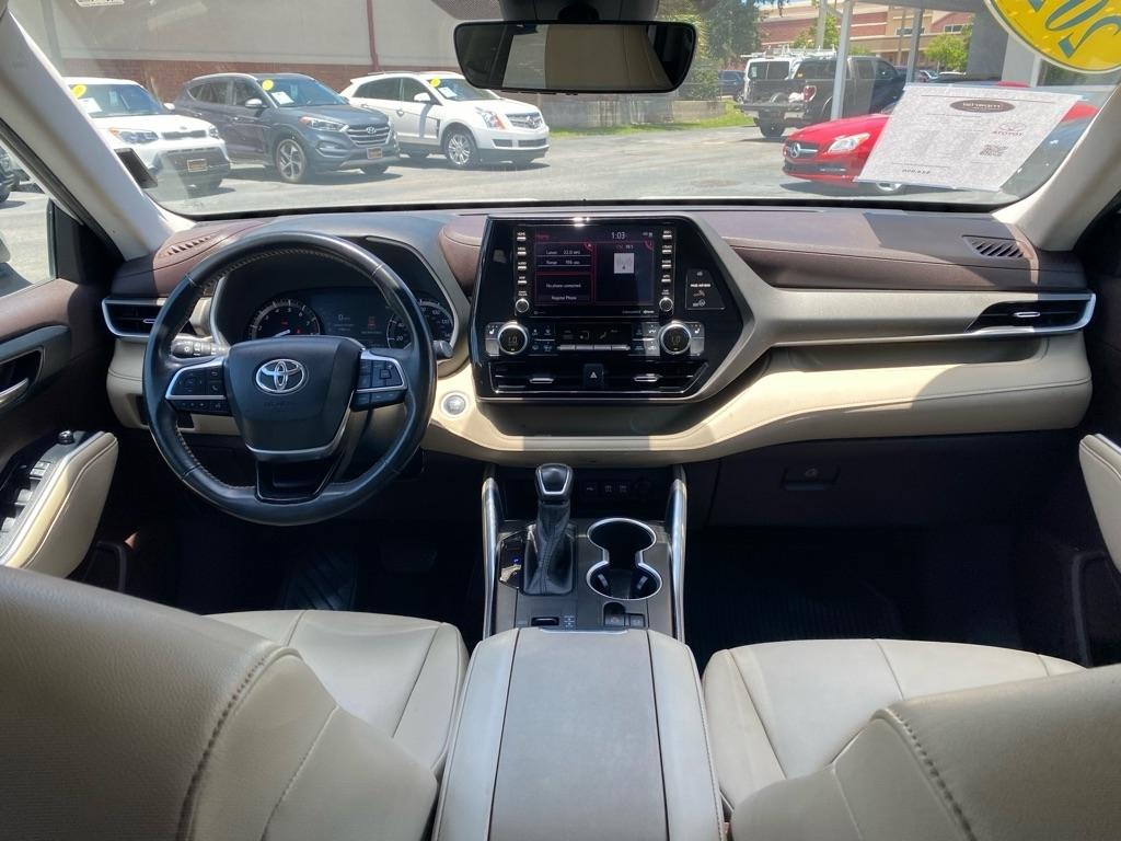 Toyota Highlander  2020