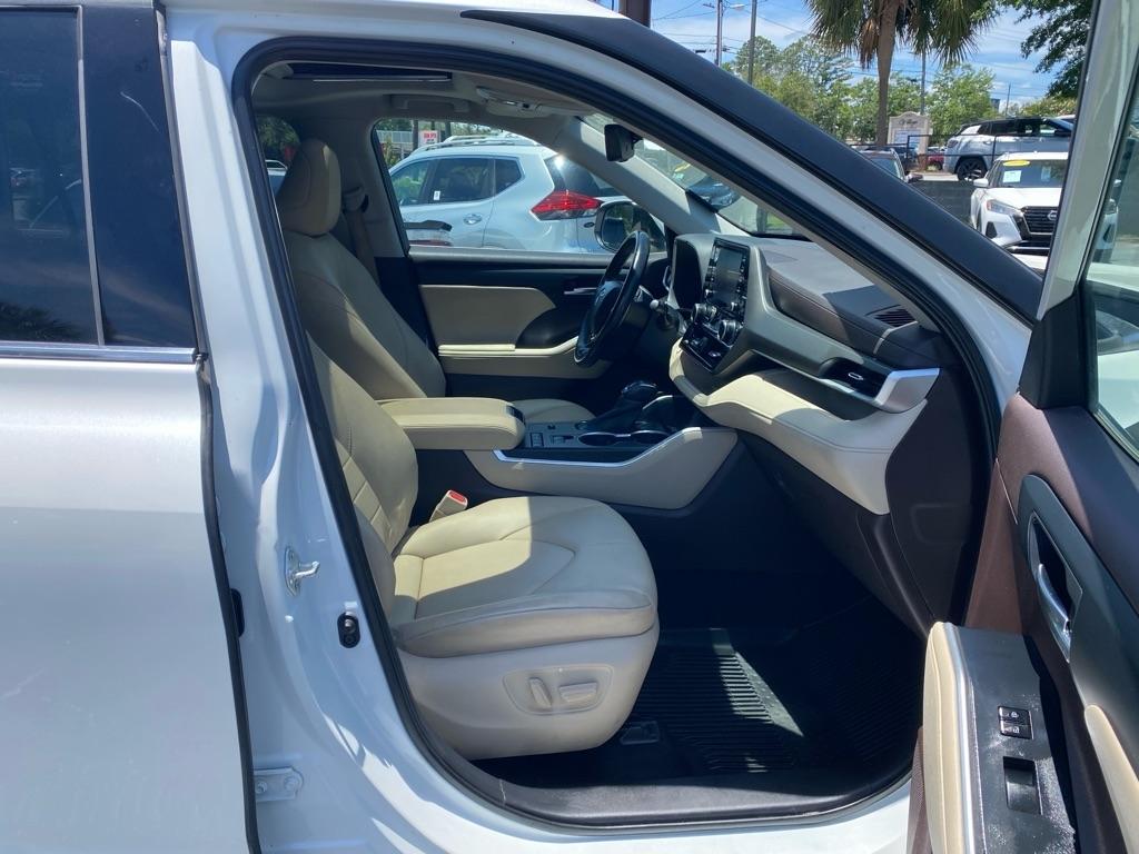 Toyota Highlander  2020