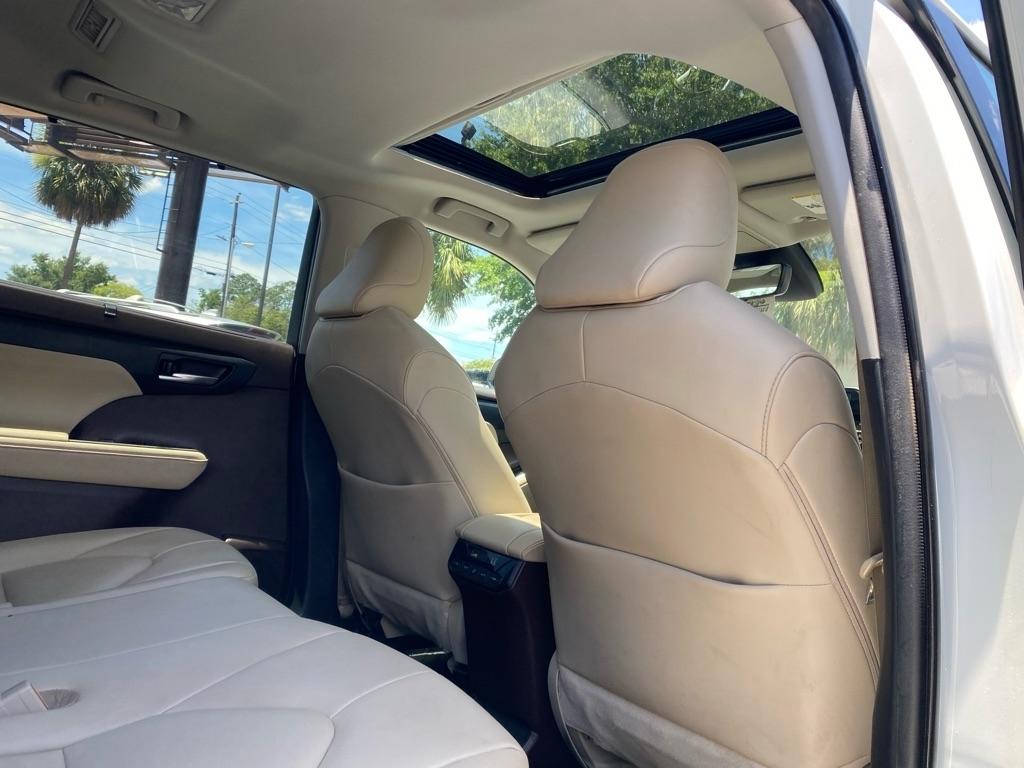 Toyota Highlander  2020