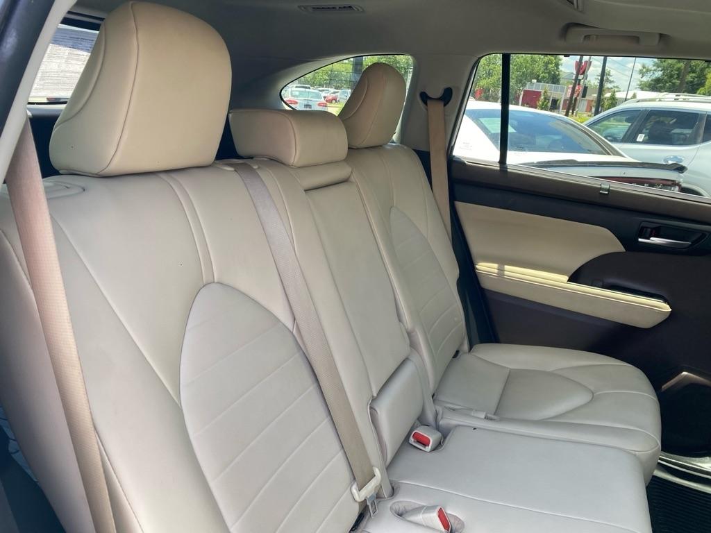 Toyota Highlander  2020