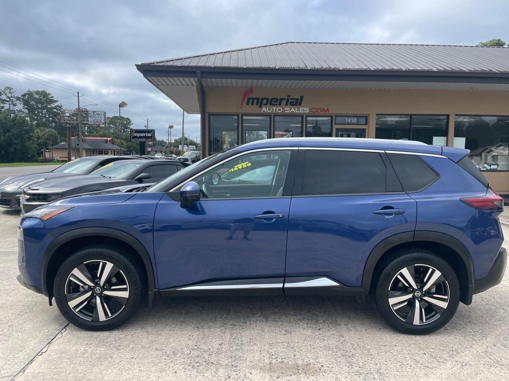 Nissan Rogue  2021