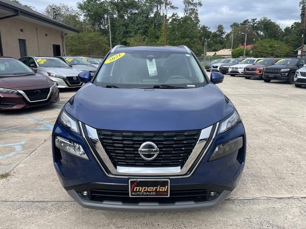 Nissan Rogue  2021