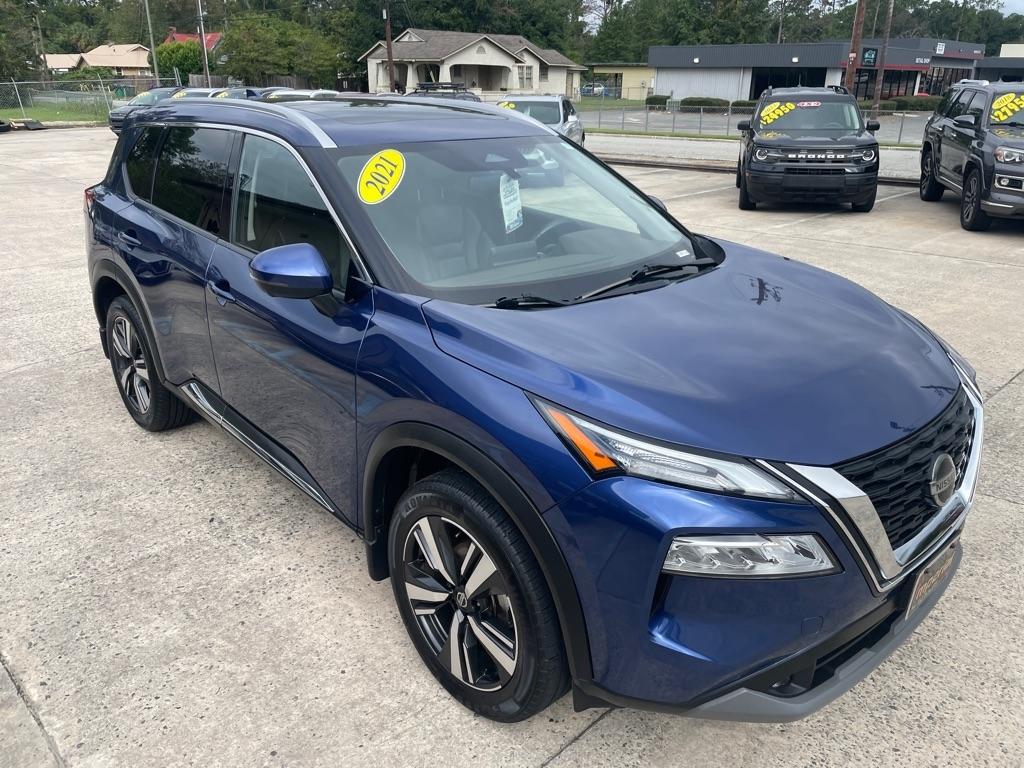 Nissan Rogue  2021