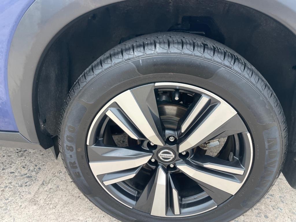 Nissan Rogue  2021
