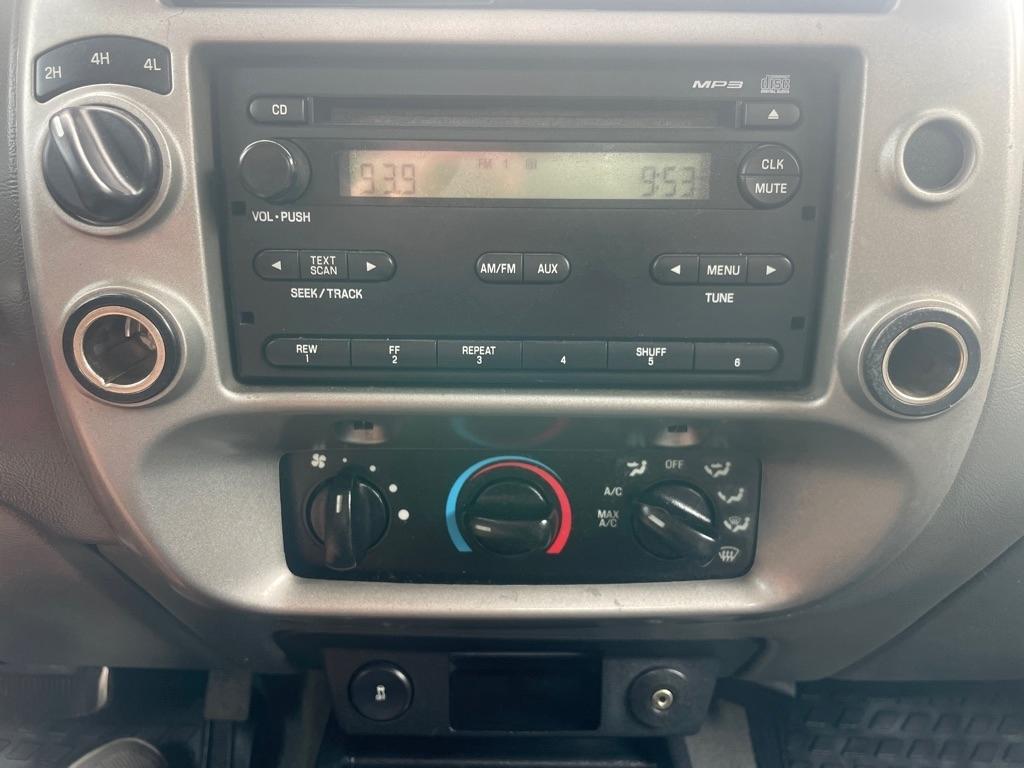 Ford Ranger  2011