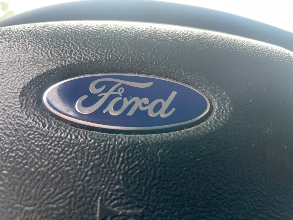 Ford Ranger  2011