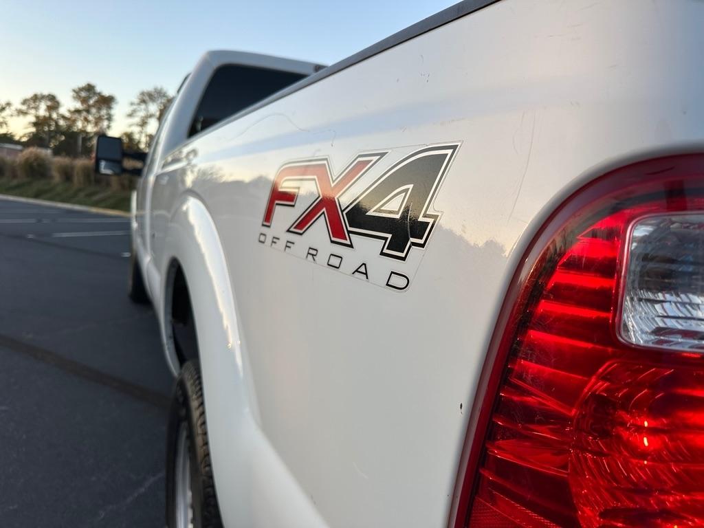 Ford F-350 SD FX4 2016