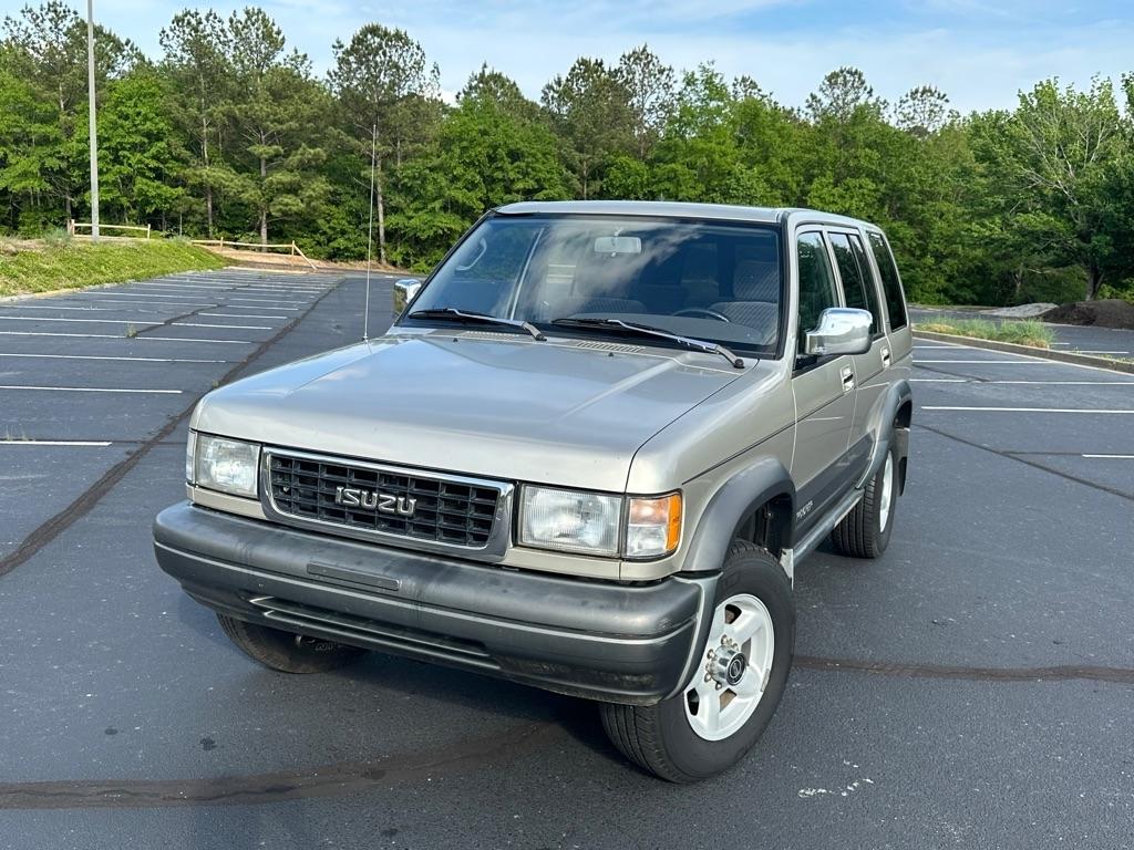 Isuzu Trooper S 1995