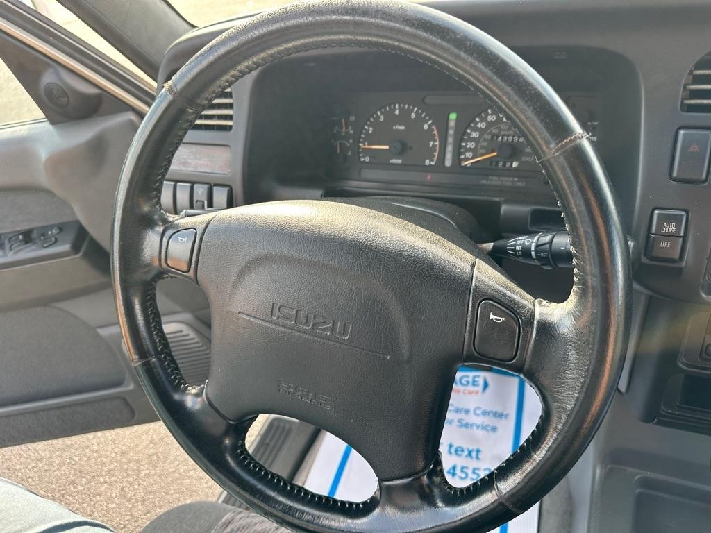 Isuzu Trooper S 1995