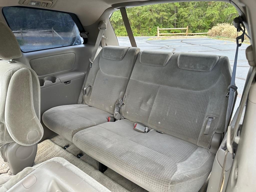 Toyota Sienna  2006