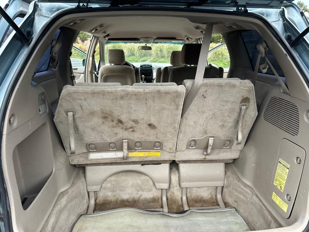 Toyota Sienna  2006