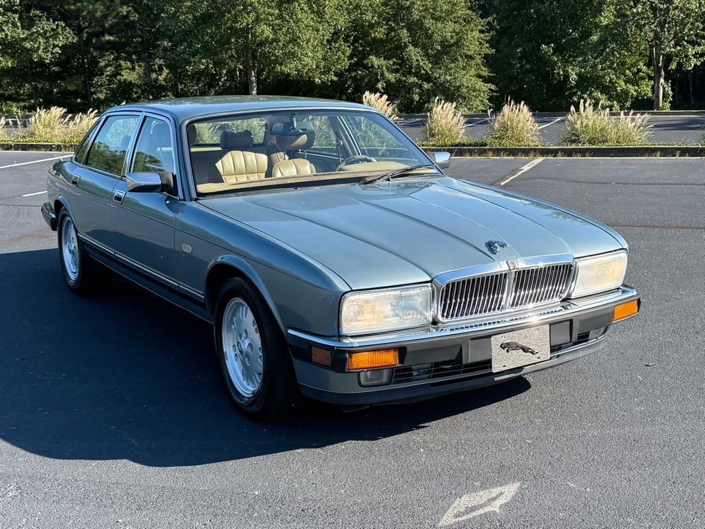 Jaguar XJ Sedan XJ6 1994