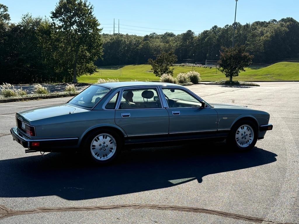 Jaguar XJ Sedan XJ6 1994