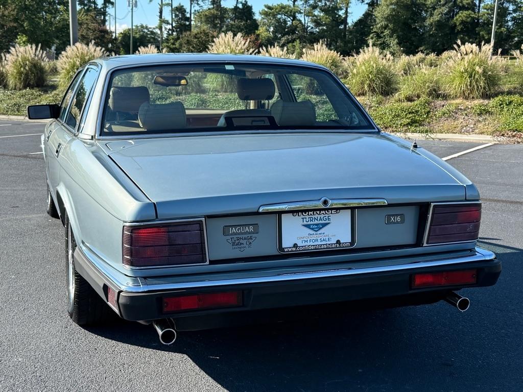 Jaguar XJ Sedan XJ6 1994