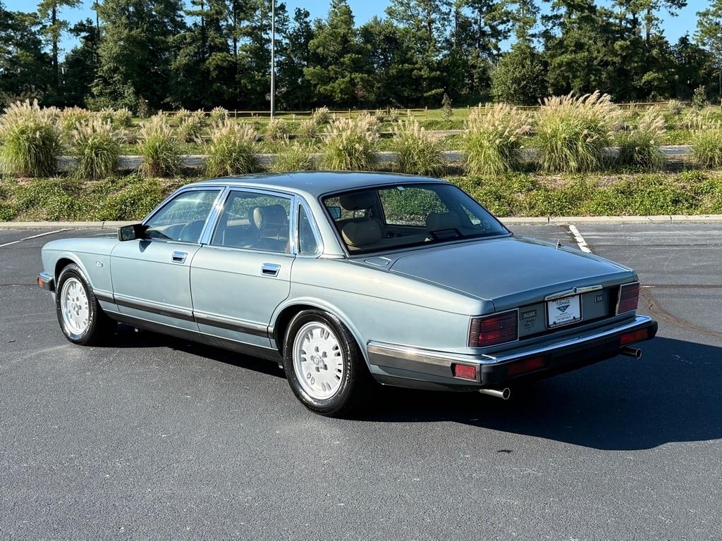 Jaguar XJ Sedan XJ6 1994