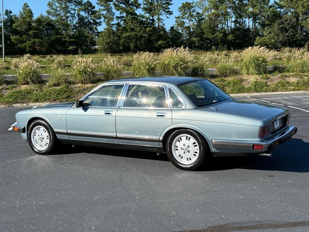 Jaguar XJ Sedan XJ6 1994