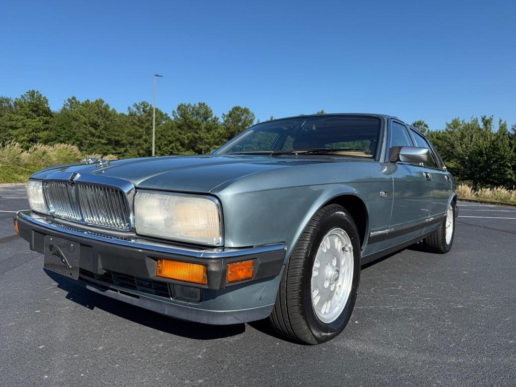 Jaguar XJ Sedan XJ6 1994
