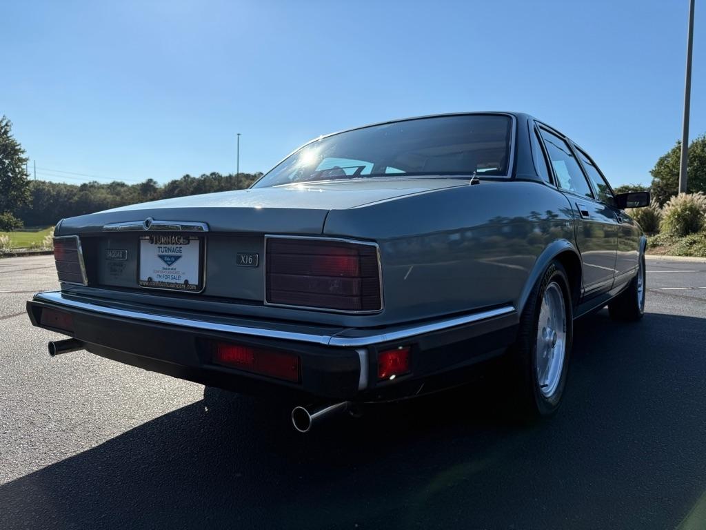 Jaguar XJ Sedan XJ6 1994