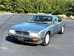 1994 Jaguar XJ Sedan 