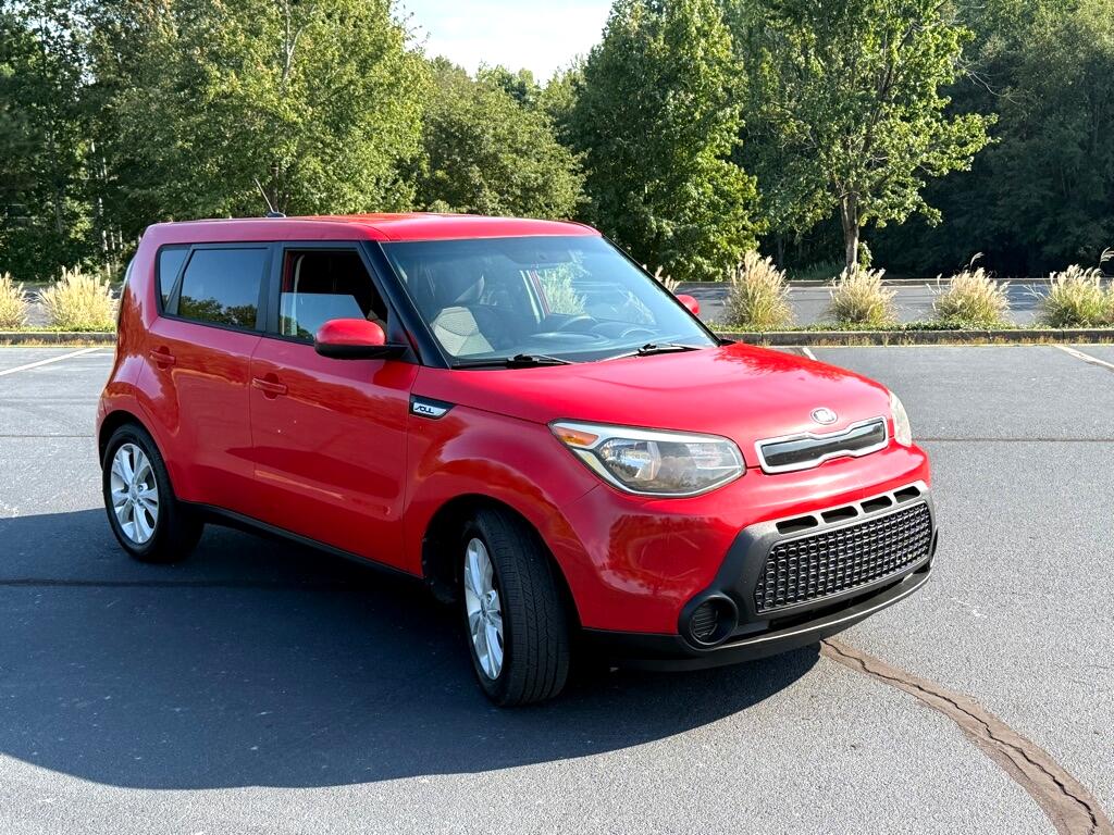 Kia Soul + 2015 Kia Soul + 2015