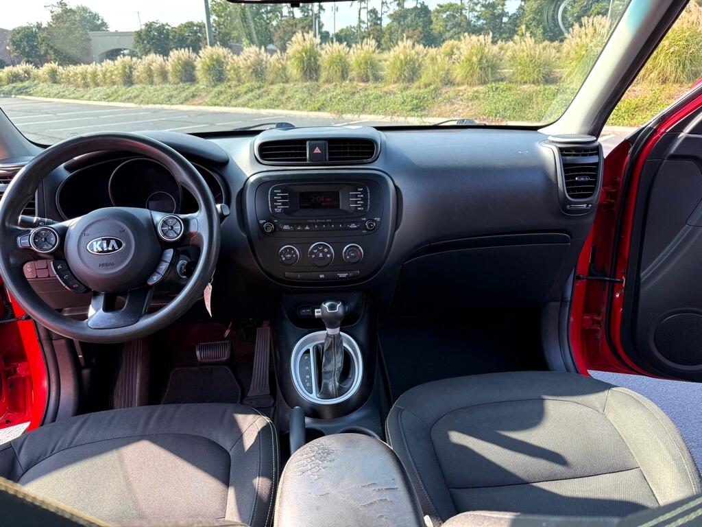 Kia Soul + 2015 Kia Soul + 2015
