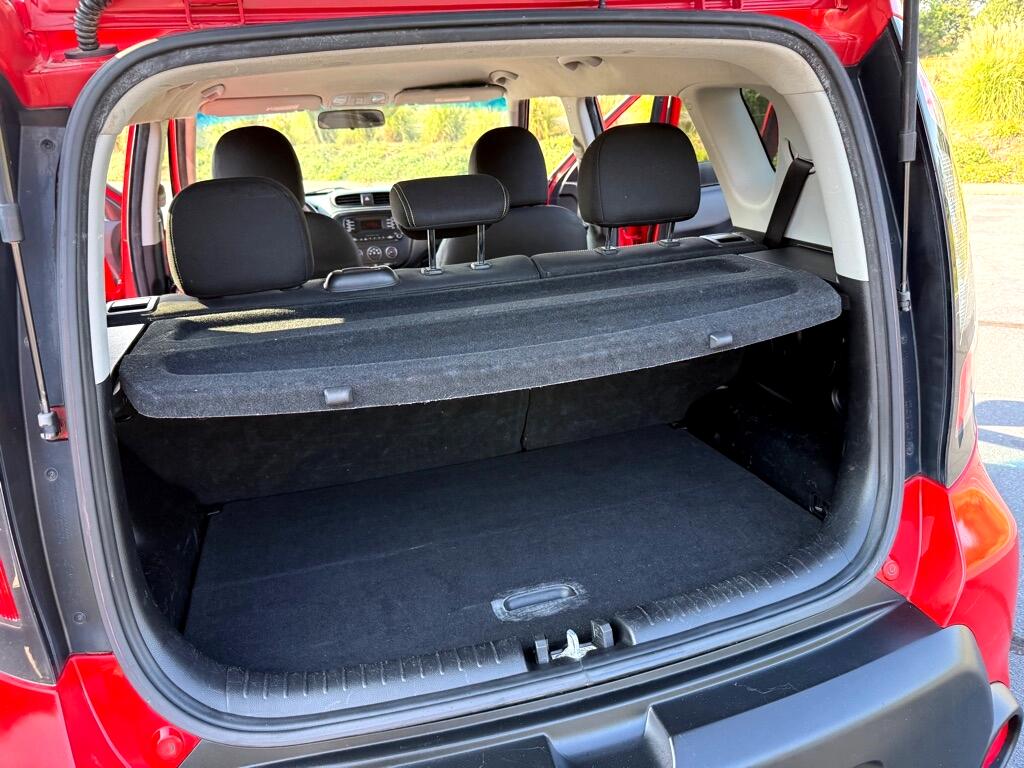 Kia Soul + 2015 Kia Soul + 2015