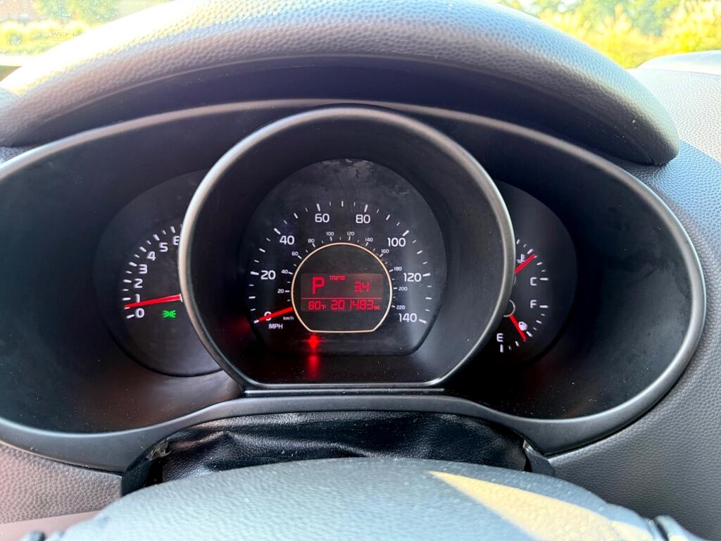 Kia Soul + 2015 Kia Soul + 2015