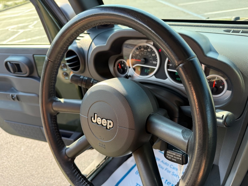 Jeep Wrangler Unlimited Sahara 2WD 2007 Jeep Wrangler Unlimited Sahara 2WD 2007