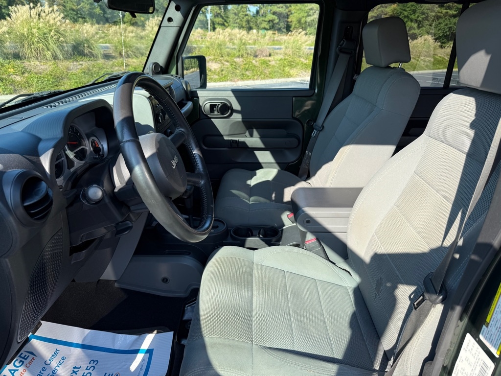 Jeep Wrangler Unlimited Sahara 2WD 2007