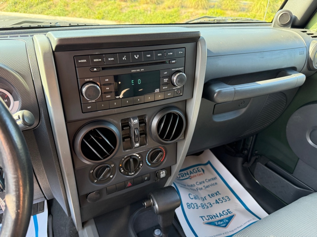 Jeep Wrangler Unlimited Sahara 2WD 2007