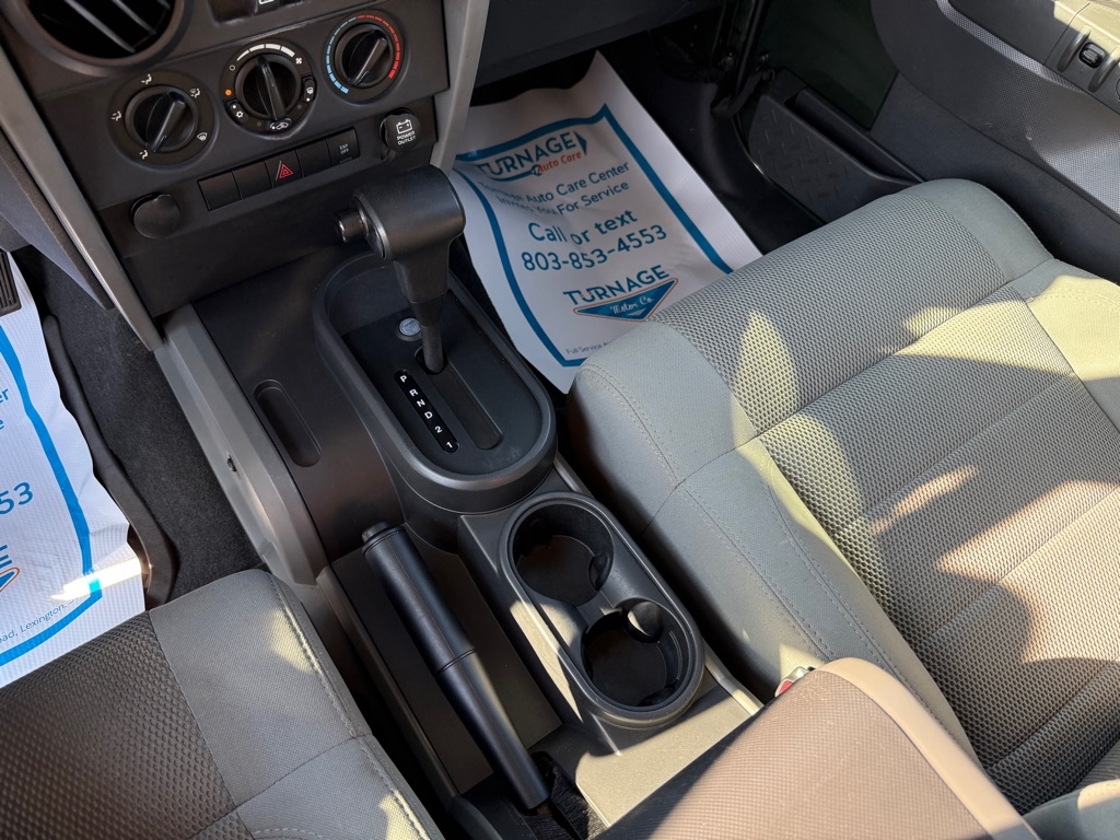 Jeep Wrangler Unlimited Sahara 2WD 2007