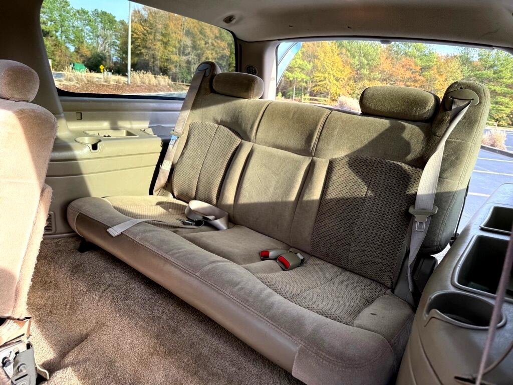 Chevrolet Suburban C1500 2WD 2001