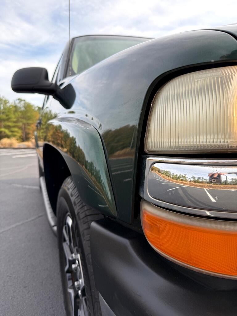 Chevrolet Suburban C1500 2WD 2001