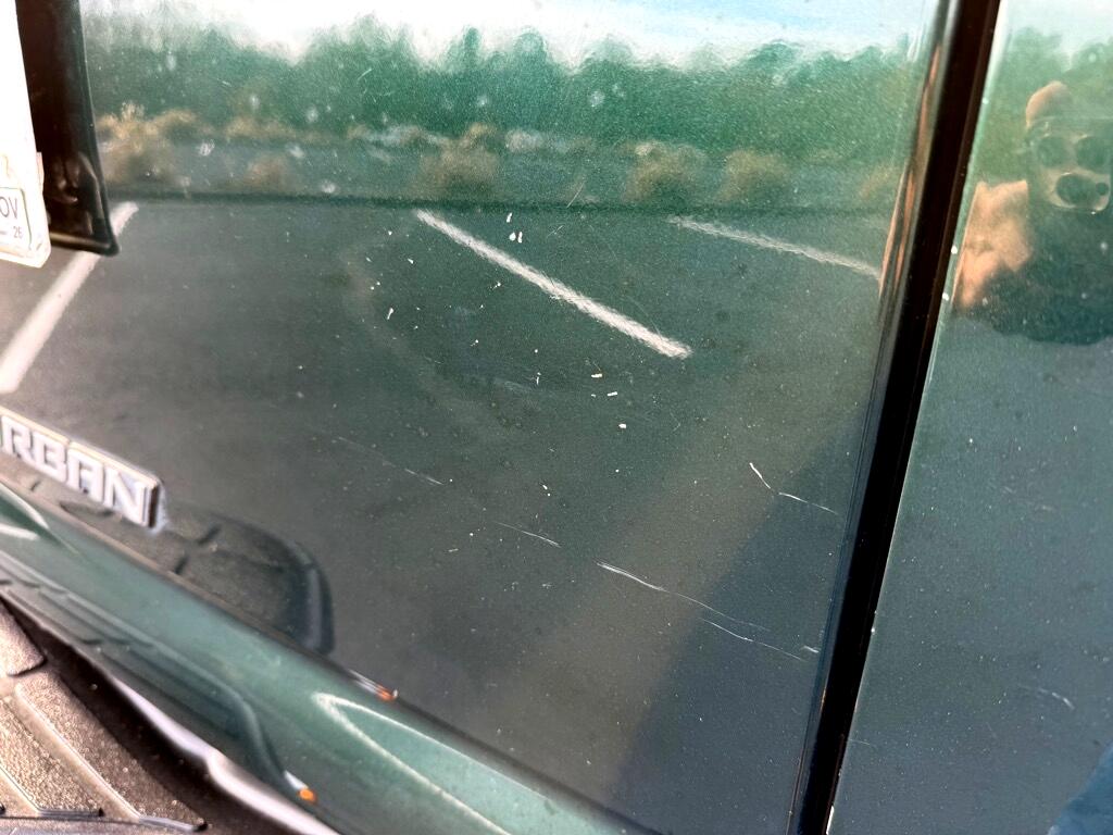 Chevrolet Suburban C1500 2WD 2001