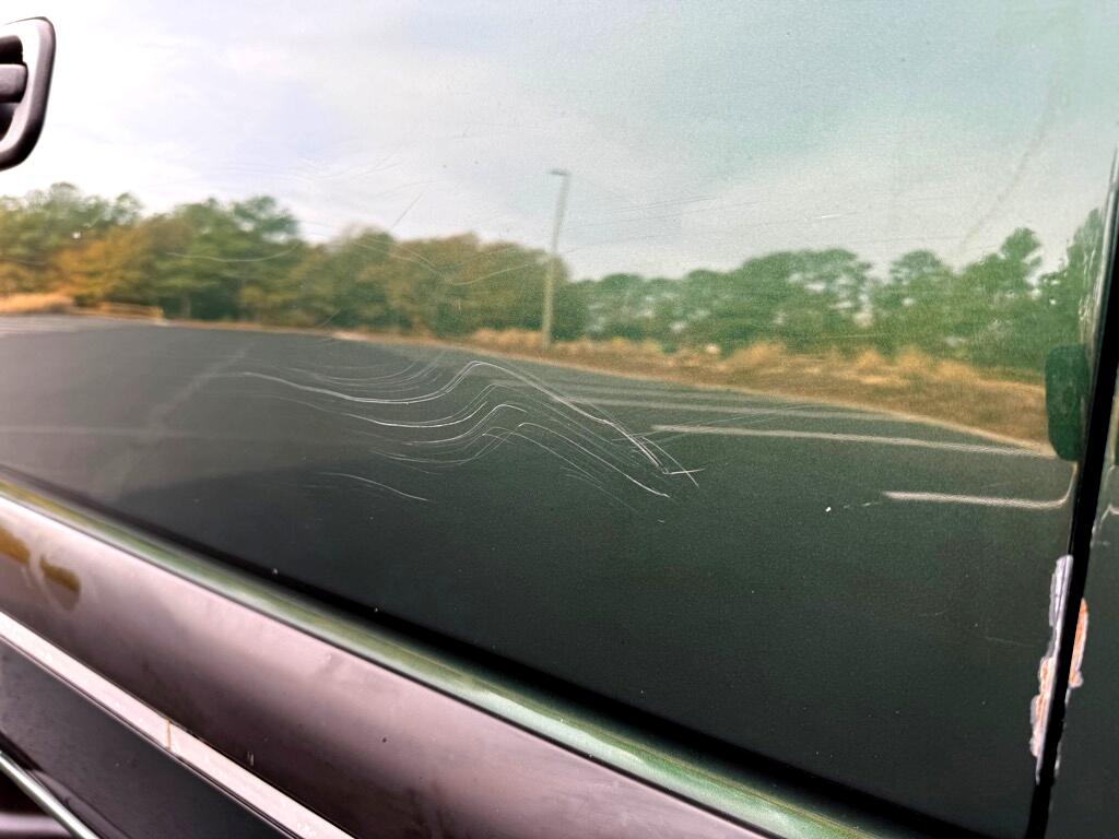 Chevrolet Suburban C1500 2WD 2001