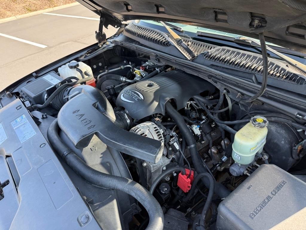Chevrolet Suburban 1500 4WD 2002