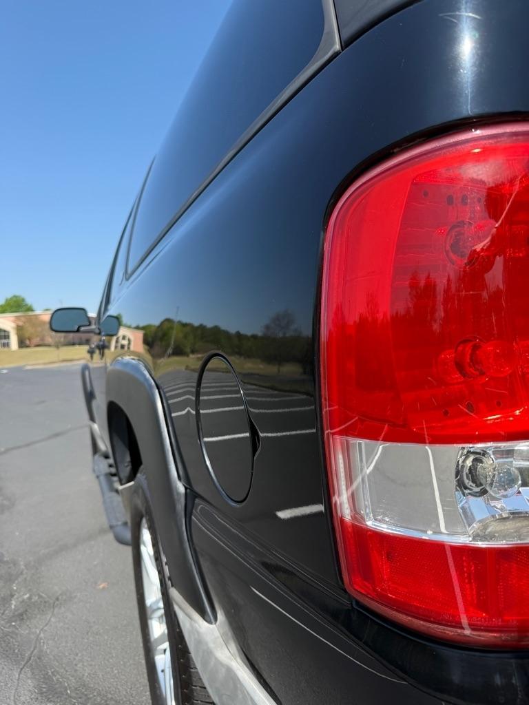 Chevrolet Suburban 1500 4WD 2002