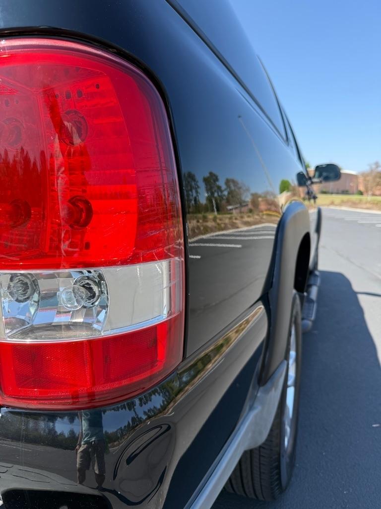 Chevrolet Suburban 1500 4WD 2002