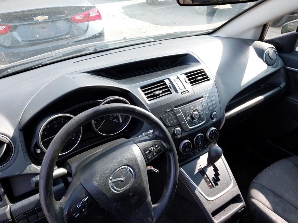 Mazda MAZDA5 Sport 2012