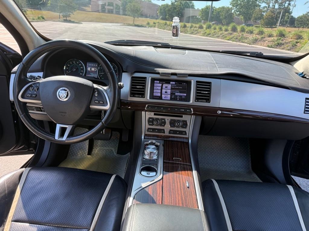 Jaguar XF-Series XF Portfolio 2012