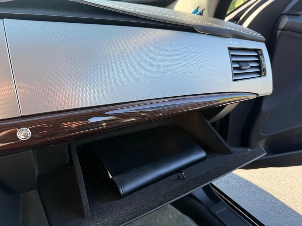 Jaguar XF-Series XF Portfolio 2012