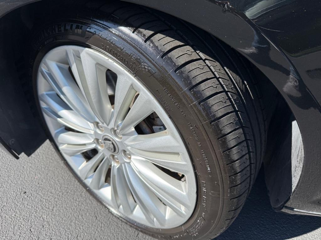 Jaguar XF-Series XF Portfolio 2012