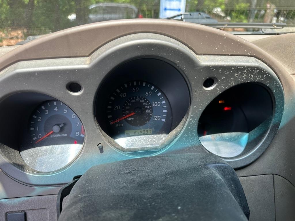 Nissan Frontier XE-V6 Crew Cab Long Bed 4WD 2002