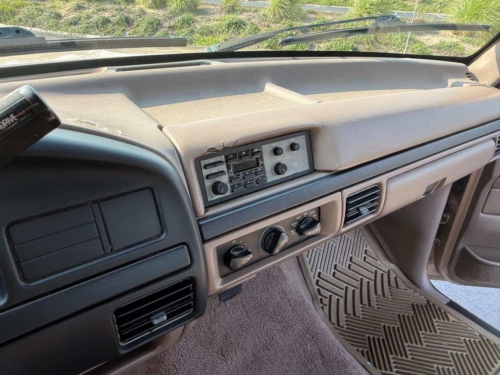 Ford F150  1996