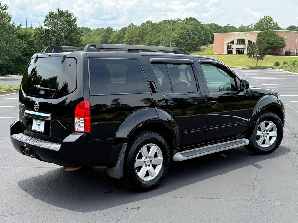 Nissan Pathfinder S 2WD 2012