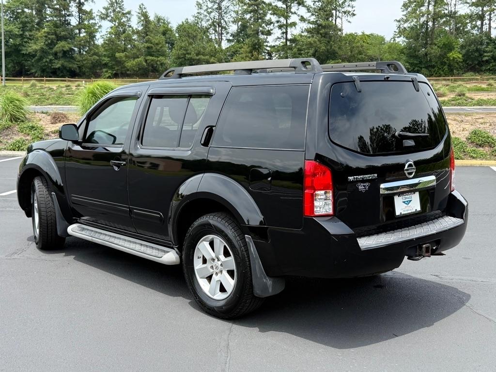 Nissan Pathfinder S 2WD 2012