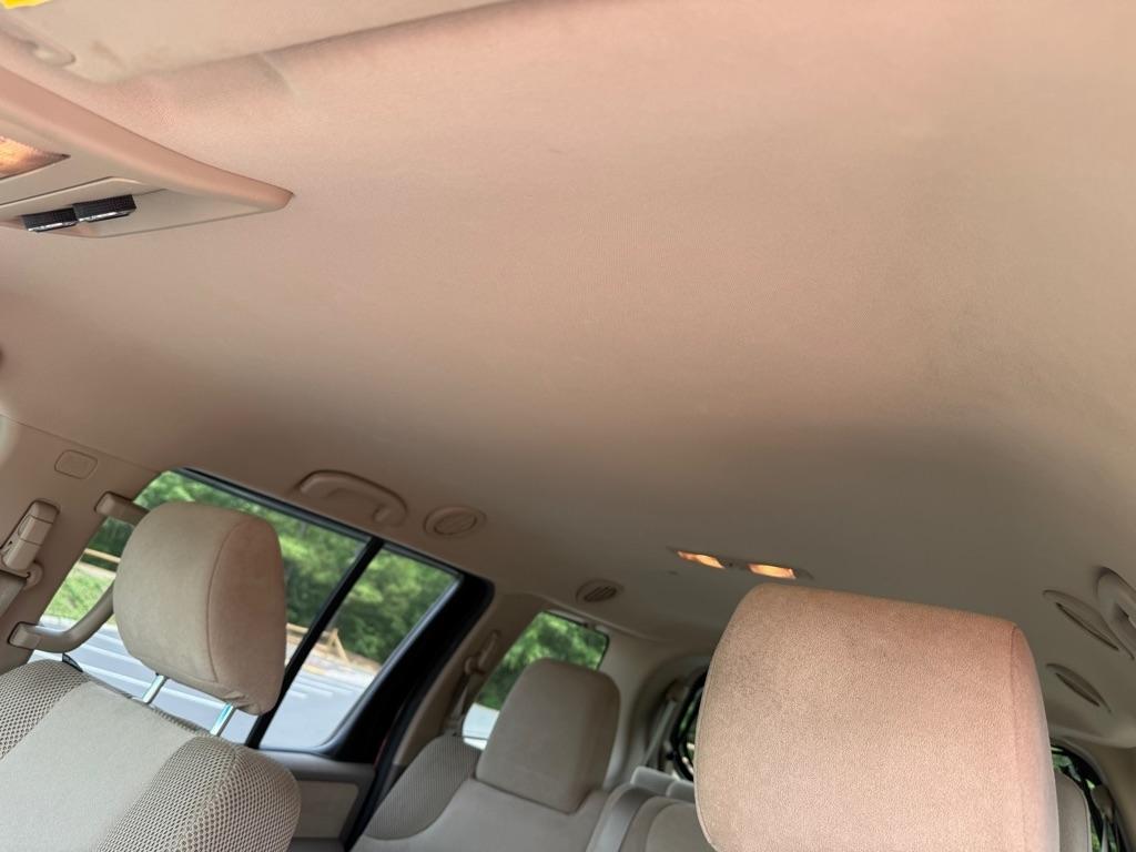 Nissan Pathfinder S 2WD 2012